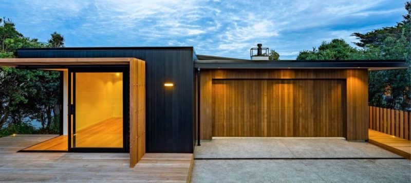 Sleek British garage door design combining minimalism and modern functionality