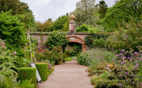 How much does heritage garden restoration cost